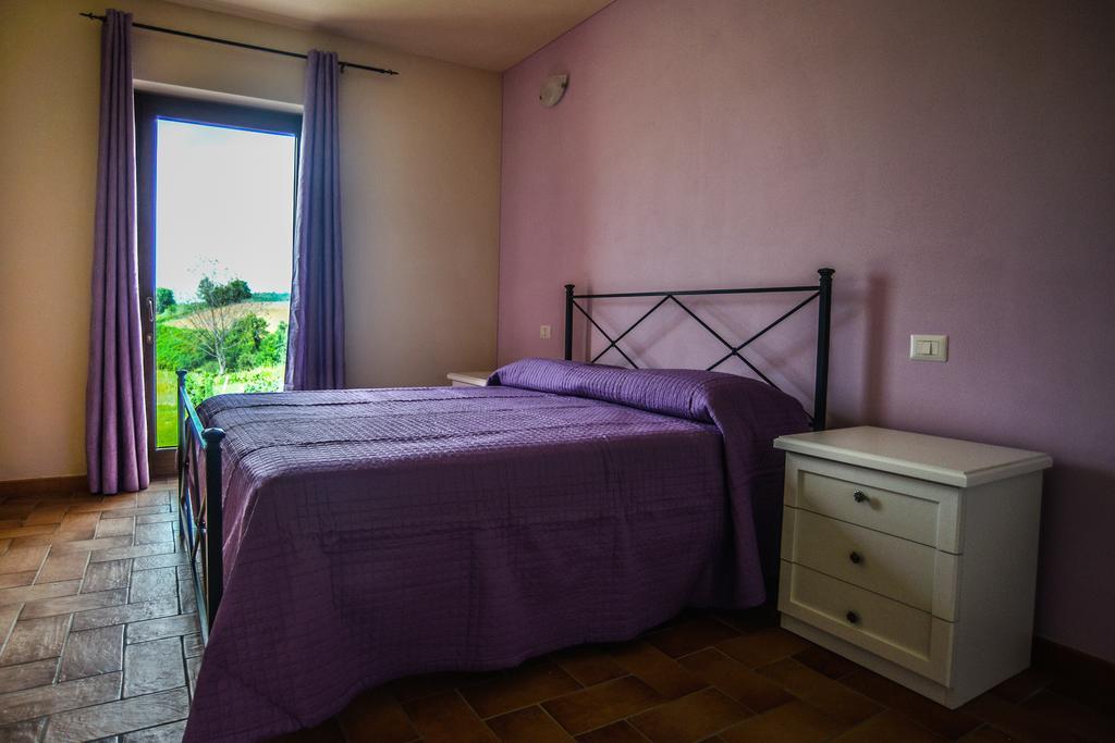 Agriturismo Airone ปีติญาโน ห้อง รูปภาพ
